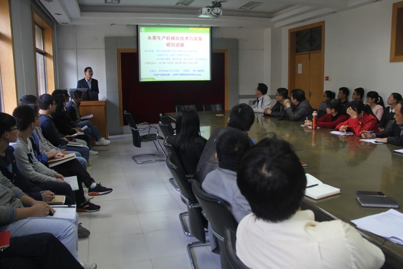 华中农业大学工学院李善军博士来威尼斯人集团
做学术报告